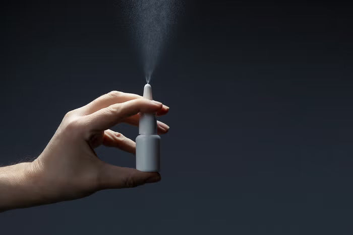 Nasal Spray vs Injection: Which Is Better for Supplements?